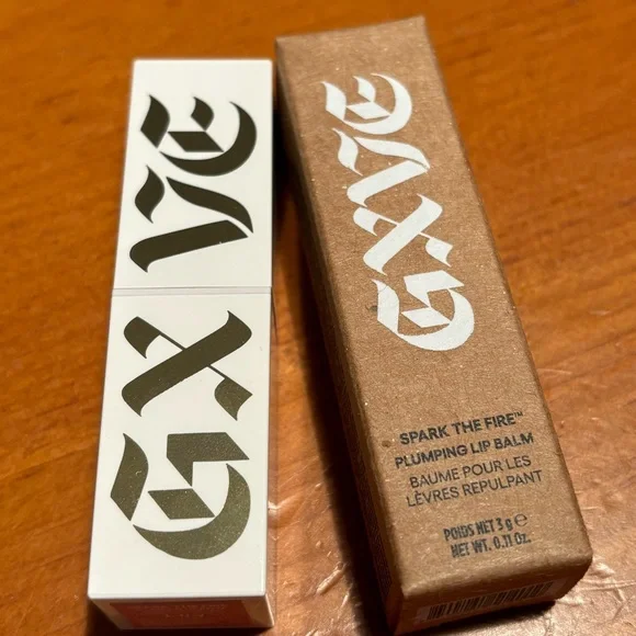 GXVE by Gwen Stefani Plumping Lip Balm - Picture 2 of 16